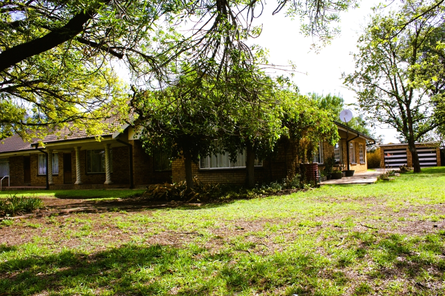 To Let 4 Bedroom Property for Rent in Potchefstroom Rural North West